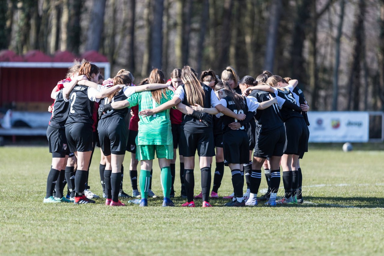 Bild 88 - wBJ Holstein Kiel - Magdeburger FFC : Ergebnis: 2:2